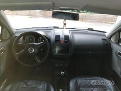 Grigio Usata 2001 VW Polo Due volumi | 2000 € (Buon prezzo)