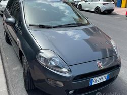 Grigio Usata 2017 Fiat Punto Evo Due volumi | 5900 € (Molto cara)