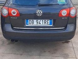 Nero Usata 2006 VW Passat Comfortline Station wagon | 3000 € (Buon prezzo)