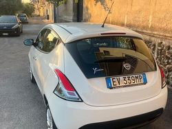 Bianco Usata 2014 Lancia Ypsilon Due volumi | 4500 €