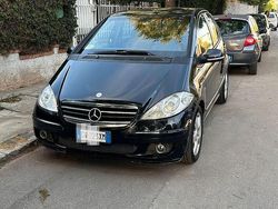 Nero Usata 2005 Mercedes A180 Tre volumi | 2000 € (Cara)