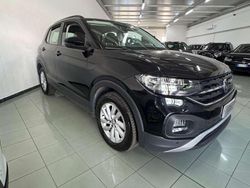 Nero Usata 2023 VW Polo Life Tre volumi | 16.700 € (Buon prezzo)