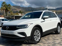 Bianco Usata 2022 VW Tiguan Life SUV | 24.900 € (Ottimo prezzo)