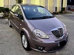 Viola Usata 2009 Lancia Musa Monovolume | 2999 € (Buon prezzo)