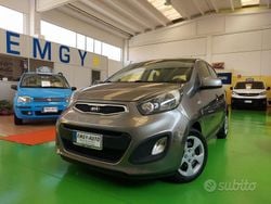 Grigio Usata 2013 Kia Picanto Due volumi | 4800 € (Buon prezzo)