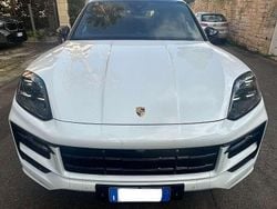 Usata 2024 Porsche Cayenne Coupe Coupé | 110.000 € (Buon prezzo)