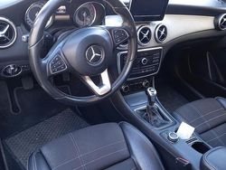 Nero Usata 2017 Mercedes GLA180 SUV | 15.300 €