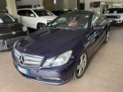 Blu Usata 2009 Mercedes E350 Avantgarde Tre volumi | 6900 €