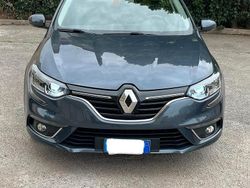 Grigio Usata 2017 Renault Mégane GrandTour Station wagon | 8990 €