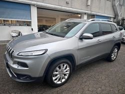 Argento Usata 2016 Jeep Cherokee Limited SUV | 14.900 € (Buon prezzo)