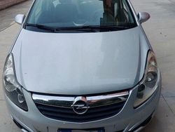 Grigio Usata 2008 Opel Corsa Club Tre volumi | 2700 € (Buon prezzo)