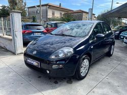 Blu Usata 2017 Fiat Punto Lounge Due volumi | 8200 € (Cara)