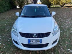 Bianco Usata 2012 Suzuki Swift Due volumi | 5490 € (Buon prezzo)