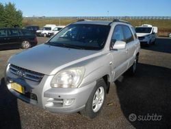 Argento metallizzato Usata 2006 Kia Sportage Active SUV | 3900 € (Molto cara)