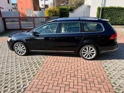 Nero Usata 2013 VW Passat Comfortline Station wagon | 6100 € (Buon prezzo)