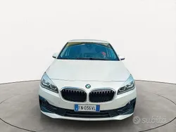 Usata 2018 BMW 218 Efficient Dynamics Station wagon | 16.900 € (Buon prezzo)