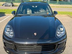Usata 2016 Porsche Cayenne SUV | 30.000 € (Buon prezzo)
