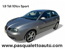 Grigio Usata 2004 Seat Ibiza Sport Due volumi | 2800 € (Buon prezzo)