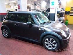 Marrone Usata 2004 Mini One D Due volumi | 2200 € (Super prezzo)