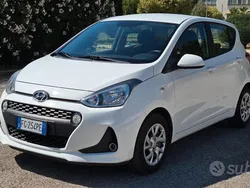 Bianco Usata 2016 Hyundai i10 Due volumi | 8500 € (Ottimo prezzo)