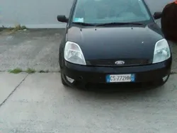 Usata 2004 Ford Fiesta Due volumi | 1000 € (Ottimo prezzo)