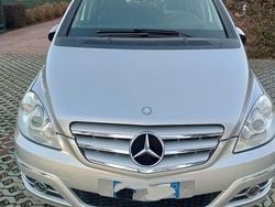 Usata 2010 Mercedes B180 Monovolume | 3250 €
