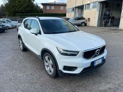 Bianco Usata 2019 Volvo XC40 Business Edition SUV | 12.400 € (Super prezzo)