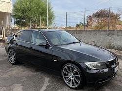 Nero Usata 2007 BMW 330 Tre volumi | 8000 € (Buon prezzo)