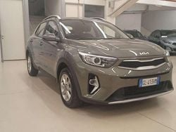 Verde Usata 2022 Kia Stonic Urban SUV | 15.500 € (Buon prezzo)