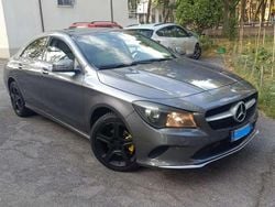 Bronzo Usata 2016 Mercedes CLA180 Tre volumi | 15.000 €