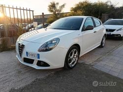 Bianco Usata 2016 Alfa Romeo Giulietta Sprint Tre volumi | 5500 € (Buon prezzo)
