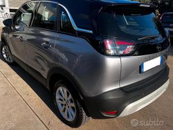 Grigio Usata 2021 Opel Crossland Elegance SUV | 13.300 € (Buon prezzo)