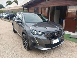 Grigio Usata 2021 Peugeot 2008 Allure SUV | 15.900 € (Buon prezzo)