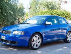 Blu/azzurro Usata 2002 Audi A3 Ambiente Tre volumi | 11.000 €