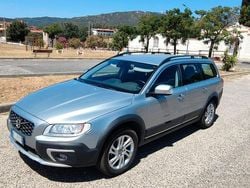 Grigio Usata 2016 Volvo XC70 Tre volumi | 7800 € (Buon prezzo)