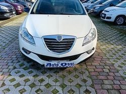 Bianco Usata 2011 Lancia Delta Gold Due volumi | 5800 € (Buon prezzo)