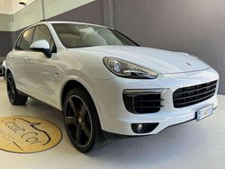 Bianco Usata 2016 Porsche Cayenne Platinum Edition SUV | 24.900 € (Buon prezzo)
