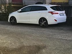 Bianco Usata 2013 Hyundai i30 Station wagon | 5199 € (Buon prezzo)