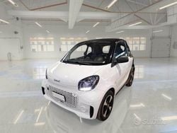 Bianco Usata 2021 Smart ForTwo Coupé Passion Due volumi | 11.900 € (Buon prezzo)