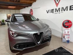 Grigio Usata 2017 Alfa Romeo Stelvio Super SUV | 18.500 € (Buon prezzo)