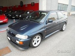 Verde Usata 1994 Ford Escort RS Coupé | 83.000 €