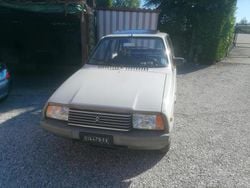 Bianco Usata 1982 Citroën Visa Tre volumi | 2500 €
