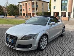 Grigio Usata 2010 Audi TT Roadster Advanced Cabrio | 15.800 € (Buon prezzo)