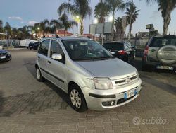 Grigio Usata 2011 Fiat Panda Dynamic Tre volumi | 2640 € (Buon prezzo)