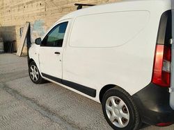 Bianco Usata 2017 Dacia Dokker Furgone | 5000 € (Super prezzo)