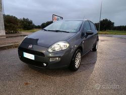 Grigio Usata 2016 Fiat Punto Street Tre volumi | 6000 €