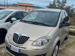Marrone Usata 2011 Lancia Musa Monovolume | 3500 € (Buon prezzo)