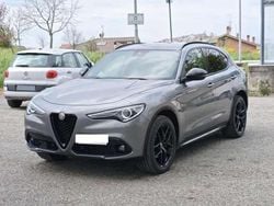 Grigio Usata 2019 Alfa Romeo Stelvio Business SUV | 25.000 € (Cara)