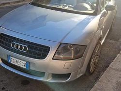 Grigio Usata 2001 Audi TT Roadster Cabrio | 12.999 € (Buon prezzo)