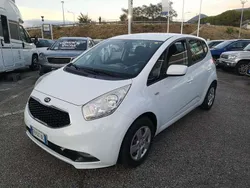 Bianco Usata 2015 Kia Venga Active Due volumi | 6900 €